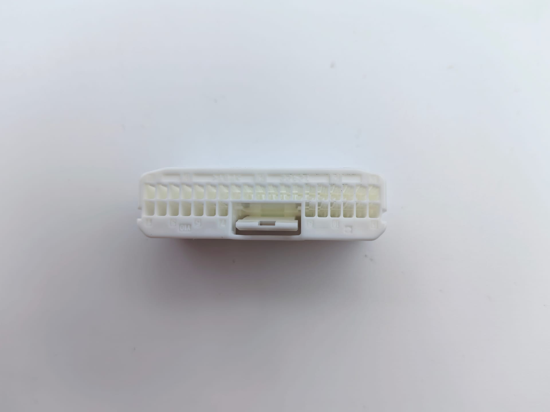 汽车连接器 4